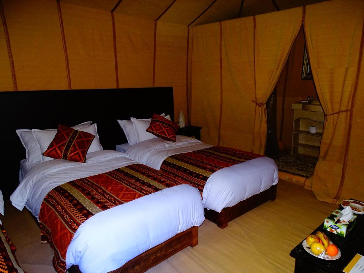 Bed and Breakfast Camel Luxury Camp Мерзуга Экстерьер фото