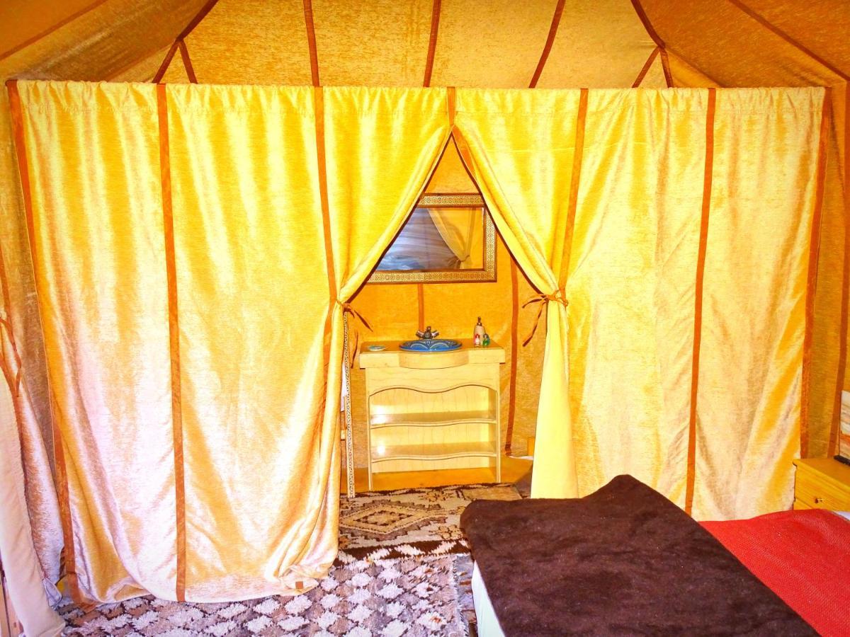 Bed and Breakfast Camel Luxury Camp Мерзуга Экстерьер фото