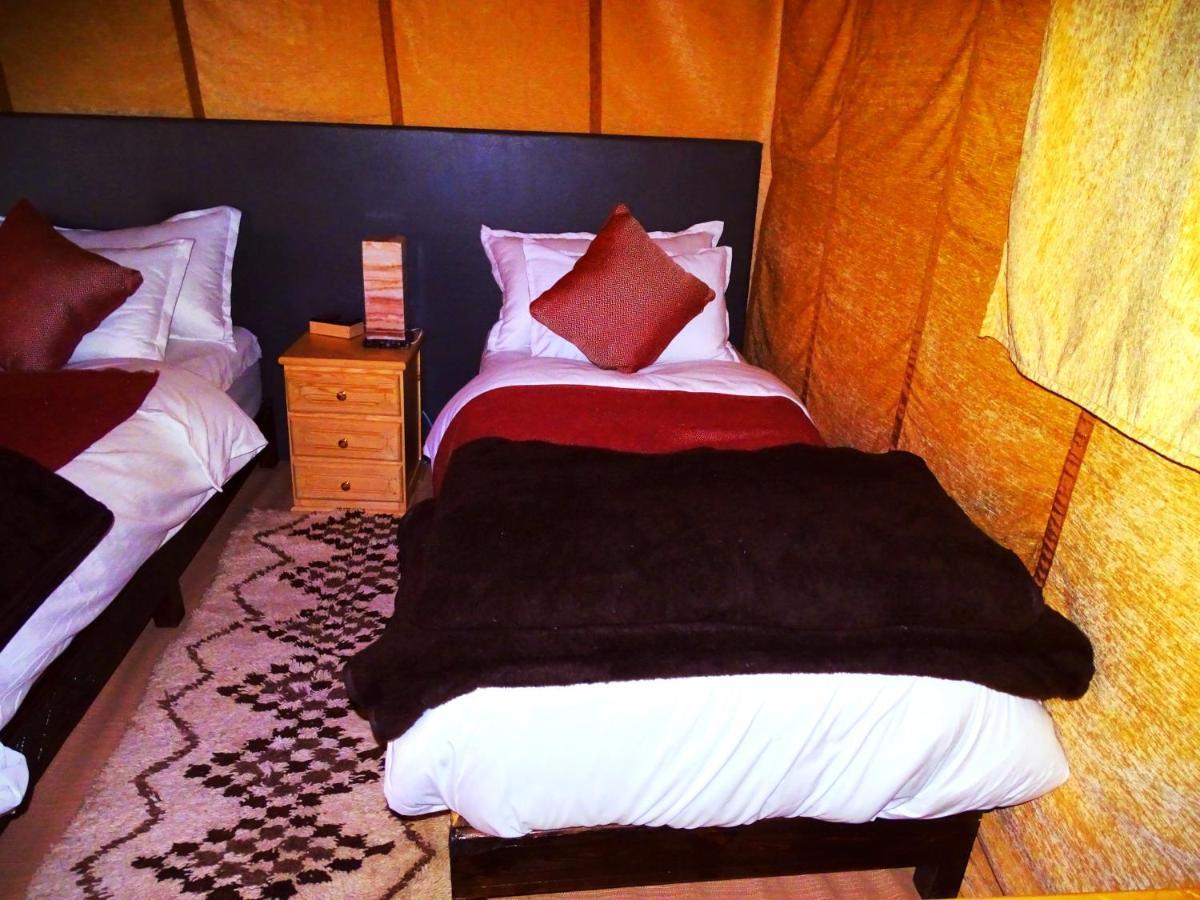 Bed and Breakfast Camel Luxury Camp Мерзуга Экстерьер фото
