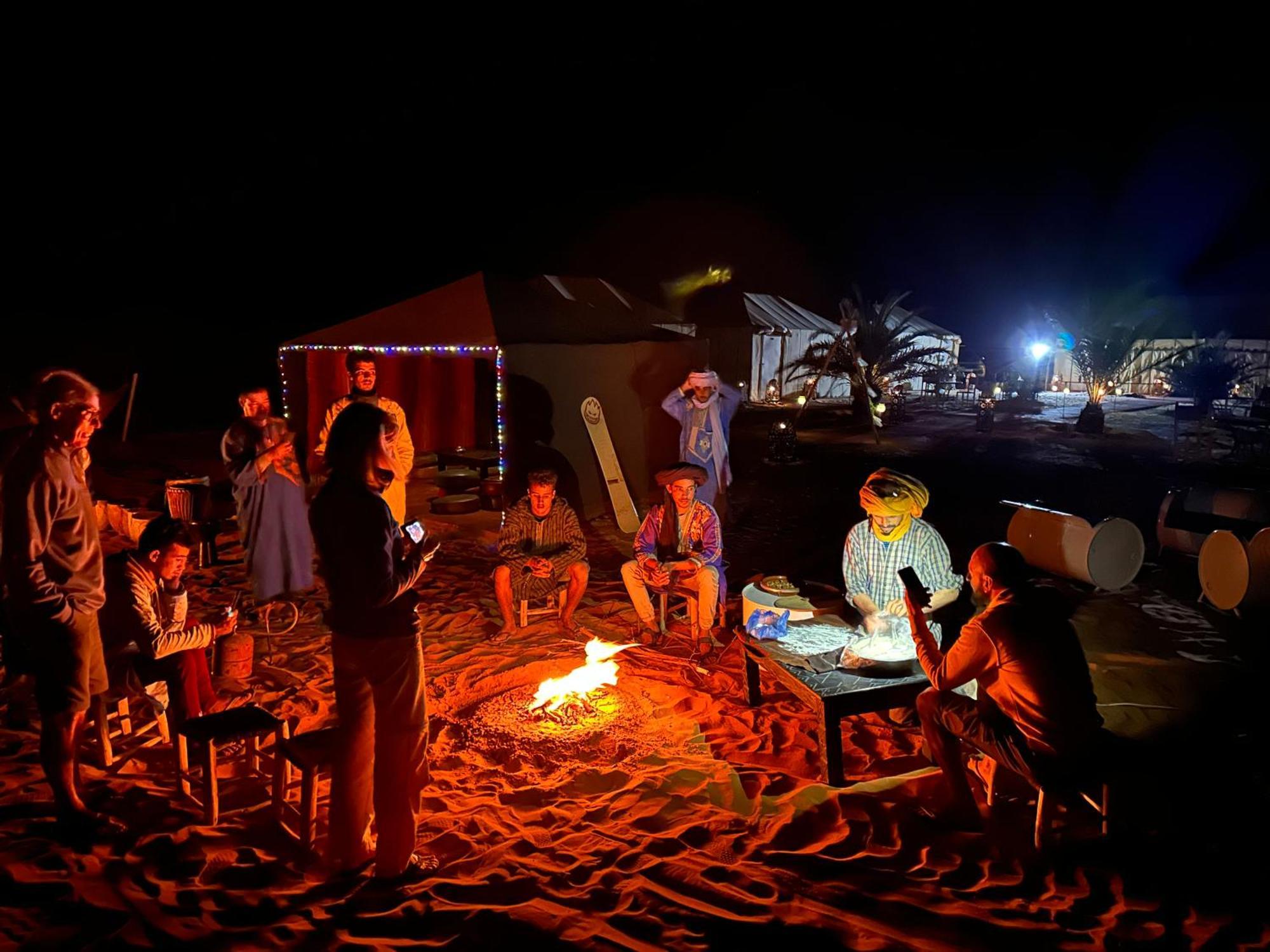 Bed and Breakfast Camel Luxury Camp Мерзуга Экстерьер фото