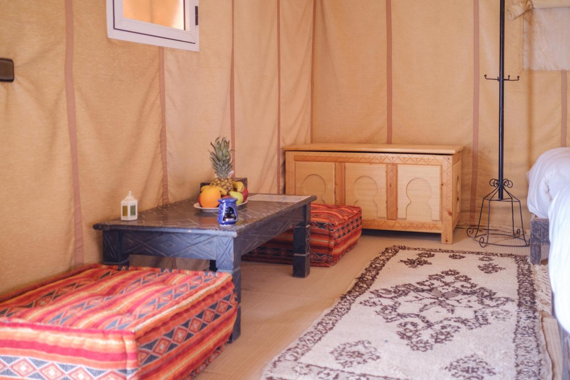 Bed and Breakfast Camel Luxury Camp Мерзуга Экстерьер фото