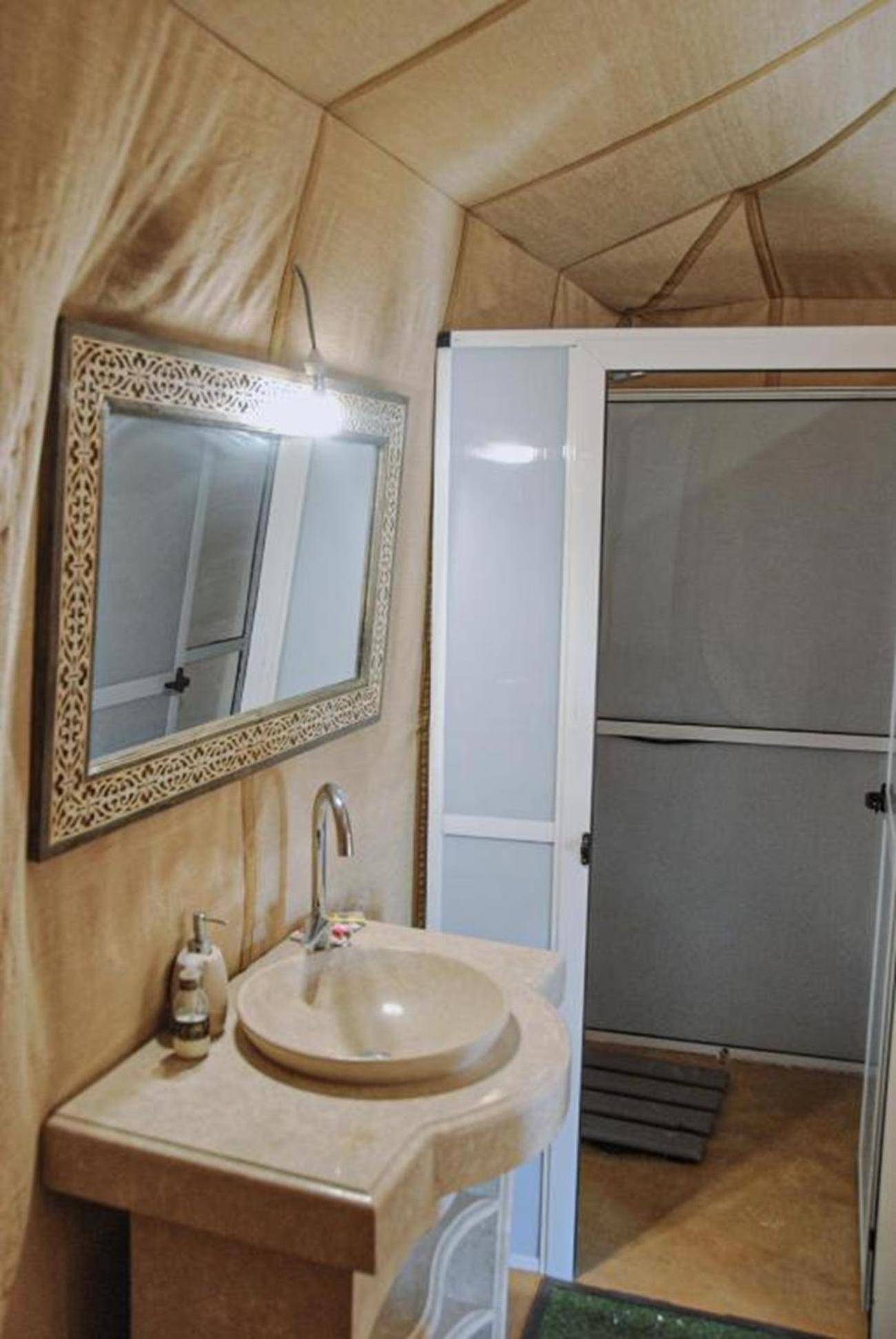 Bed and Breakfast Camel Luxury Camp Мерзуга Экстерьер фото